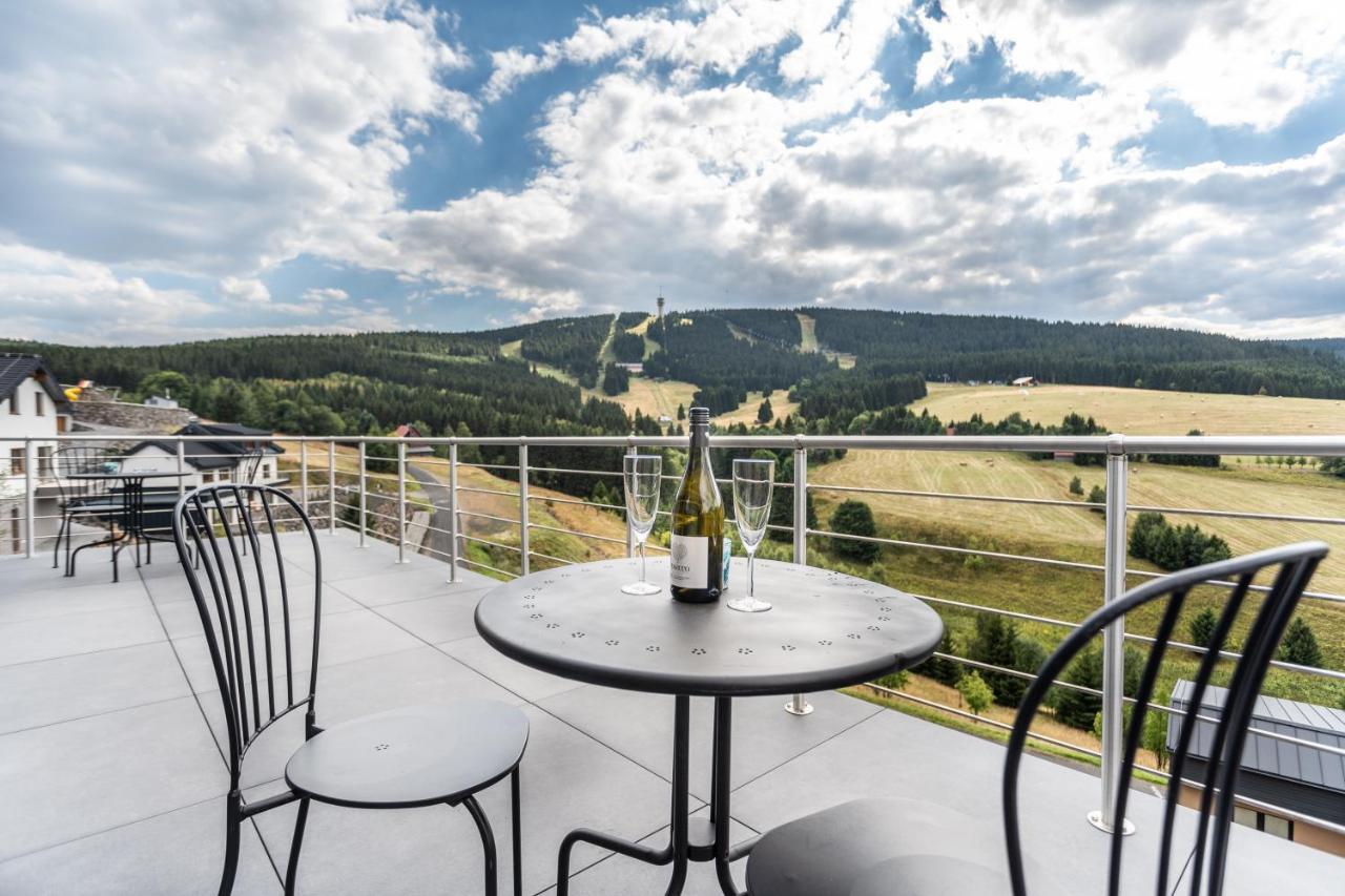 Wellness Villa Klinovec Views Loučná pod Klínovcem Bagian luar foto